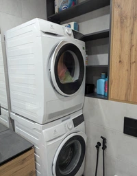 Сушильна машина Electrolux (EW7D394UU)