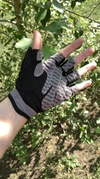 Перчатки для фитнеса (велосипеда и тяжелой атлетики) SPORT GEAR "S" чёрные с розовым фото от покупателей 8