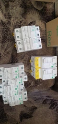 Автоматичний вимикач 1-полюсний Schneider Electric RESI9 1P 63A B 6 kA R9F02163