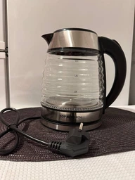 Электрочайник 2л стеклянный с LED подсветкой Top Kitchen 2400 Вт, электрический дисковый чайник с быстрым нагревом воды, стильный прозрачный чайник из рифленого термостойкого стекла STK-023-Silver/Black фото от покупателей 10