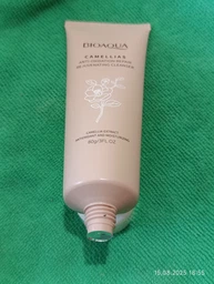 Пінка для вмивання з екстрактом камелії Bioaqua Camellias Anti-Oxidation Rejuvenating Cleanser, 80 мл фото від покупців 1