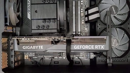 Відеокарта Gigabyte GeForce RTX 5070 Ti EAGLE OC SFF 16G (GV-N507TEAGLE OC-16GD) фото від покупців 3