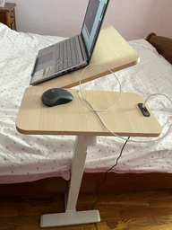 Приставний мобільний столик із регулюванням висоти Hommex Mobidesk Duo USB Maple (TH-010-2 Maple) фото від покупців 2