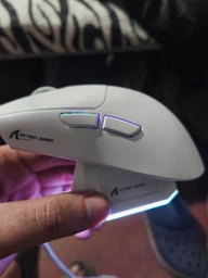 Мышь Игровая Беспроводная Attack Shark X11 22000 DPI PAW3311 с зарядной станцией и RGB подсветкой Белая.