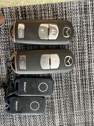 Корпус смарт ключа на три кнопки для Mazda CX3 CX5 CX9 3 6 AdlerKey (24-81) с лезвием и логотипом (для реставрации восстановления ключа, смарт корпус с лезвием, болванка, деталь, запчасть для Мазда)
