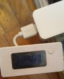 Сетевое зарядное устройство KarakUli, на 5.0V-1.0A КА0601А из пластика белый (ZB-15061)
