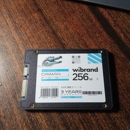 SSD Wibrand Caiman 128GB 2.5" 7mm SATAIII Bulk фото від покупців 1