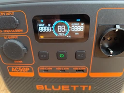 Зарядна станція Bluetti AC50P / 700 Вт / 504 Вт⋅год / LiFePO4 фото від покупців 14