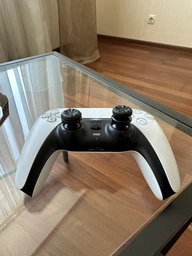 Накладки на стики KontrolFreek® Galaxy (White) для Sony DualShock PS4 / DualSense PS5 [382252749] фото от покупателей 10