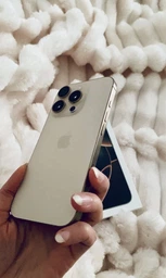 Мобільний телефон Apple iPhone 16 Pro 512GB Desert Titanium (MYNP3SX/A) фото від покупців 13