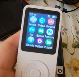 MP3 Плеер Rock Star 01B 1.8" Bluetooth 5.4 HI FI 64gb с внешним динамиком Type C белый фото от покупателей 2