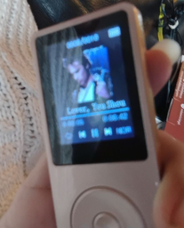 MP3 Плеер Rock Star 01B 1.8" Bluetooth 5.4 HI FI 64gb с внешним динамиком Type C белый