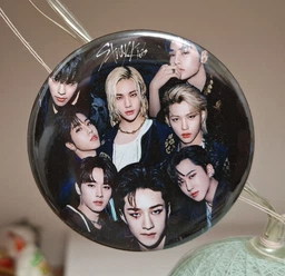 Значок Stray Kids SKZ #04