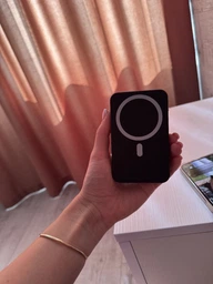 Павербанк УМБ 10000 mAh бездротова магнітна зарядка 15 W Navu повербанк magsafe швидка зарядка 3.0 PD міні powerbank 15 Вт вбудований кабель зовнішній портативний акумулятор PD 22.5W магсейф для телефону айфона iPhone кабель для роутера в комплекті фото від покупців 4