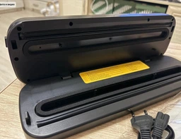 Вакуумный упаковщик для дома кухни с ножом резаком Vacuum Sealer вакууматор для еды продуктов питания сухих и влажных овощей и мяса прибор для упаковки пищи вакуумные упаковщики комплект гофрированные пакеты 10 шт HZ-001 фото от покупателей 11