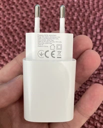 Сетевое зарядное устройство Make 45W GaN3 Type-C PD + USB QC4.0 White (MCW-4521GWH) фото от покупателей 1
