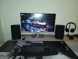 Монитор 27" Dell U2724D (210-BKVB) фото от покупателей 1