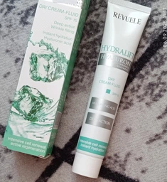 Дневной крем-флюид Revuele Hydralift Hyaluron для лица 50 мл
