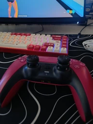 Накладки на стики KontrolFreek® Galaxy (White) для Sony DualShock PS4 / DualSense PS5 [382252749] фото от покупателей 9
