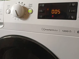 Пральна машина автоматична Indesit OMTWSE 61293 WK UA фото від покупців 11