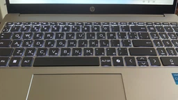 Ноутбук HP Laptop 15-fd0126ua&nbsp;(BF1J7EA) Natural Silver / 15.6" IPS / Intel Core 5 120U / RAM 16 ГБ / SSD 512 ГБ / Windows / Підсвітка клавіатури