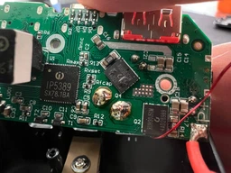 УМБ MAKE 30000 mAh 65W PD+QC Black (MPB-302BK) фото от покупателей 2
