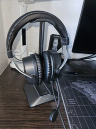 Підставка для геймерських навушників RGB New Bee NB-Z8 Black фото від покупців 13