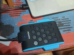 Жесткий диск ADATA Durable HD720 1TB AHD720-1TU31-CBL 2.5 USB 3.1 External Blue фото от покупателей 3