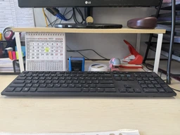 Настільна підставка-стійка для монітора комп'ютера та ноутбука універсальна дерев'яна Темна (CSMT-001) фото від покупців 1