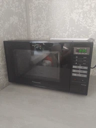 Мікрохвильова піч Panasonic NN-ST25HBZUE