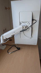 Настільне кріплення для монітора OfficePro MA441W з пружиною 17-42" 2~12 кг White фото від покупців 5