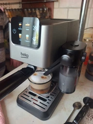Ріжкова кавоварка еспресо Beko CaffeExperto CE4500 CEP 5304 X фото від покупців 2