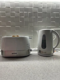 Електрочайник Gorenje K 17 BK (685815)
