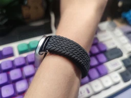 Ремешок для Xiaomi Smart Band 10/9/8, Braided Solo Loop, красный, нейлоновый плетеный браслет, эластичный сменный ремешок для фитнес-трекера с надежным креплением, ArmorStandart (ARM86884)
