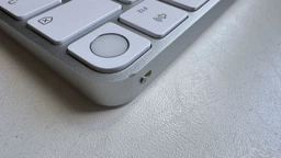 Клавіатура бездротова Apple Magic Keyboard with Touch ID UA