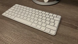 Клавиатура беспроводная Apple Magic Keyboard with Touch ID UA Bluetooth/USB-C White (MXCK3UA/A)