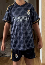 Футбольна форма дитяча Rodrygo (Родриго) 11 Real Madrid (Реал Мадрид) 28 розмір зріст 150-155 см темно синя фото від покупців 1