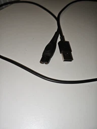 Набор Philips OneBlade Электростанок QP1424/65 с чехлом (8720689034470)
