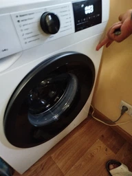 Фронтальная стиральная машина Gorenje, 6 кг, 1000 об/мин, класс энергоэффективности A+++, 435 см, с дисплеем, функцией пара, инверторный двигатель, белая (629053) фото от покупателей 9