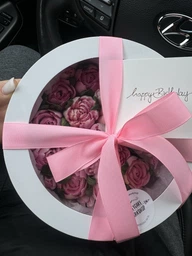 Зефірні квіти тюльпани 2 в подарунковій коробці 21см honeycake фото від покупців 10