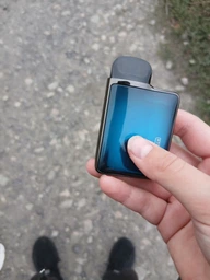 Suorin ACE Pod Kit в забарвленні "Prism Blue"