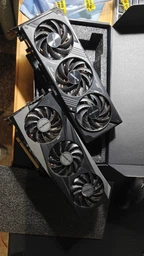 Видеокарта Gigabyte Nvidia GeForce RTX 5070 WINDFORCE OC SFF 12G (GV-N5070WF3OC-12GD) фото от покупателей 12