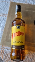 Виски White Horse выдержка 4 года 0.5 л 40% (5000265101042) фото от покупателей 5