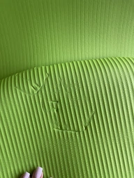 Килимок для йоги EasyFit NBR HIGH-Density 10 мм чорний (йогамат зі спіненого каучуку для фітнесу та пілатесу, мат-каремат спортивний) EF-NK10BK фото від покупців 9