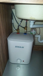 Бойлер Swan SSB-06w1 прямоугольный 6л с сухим ТЭНом 2кВт фото от покупателей 10