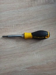Отвертка Stanley 6 Way со сменными битами 6 в 1 190 мм (0-68-012) фото от покупателей 4