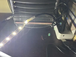 Светодиодная LED Strips лента 2835 5 м белый цвет для украшения кухни, комнаты, гардеробной, витрин фото от покупателей 8