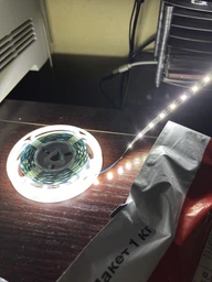 Светодиодная LED Strips лента 2835 5 м белый цвет для украшения кухни, комнаты, гардеробной, витрин фото от покупателей 7