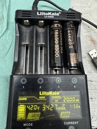 Высокоёмкий акумулятор RZTK LiitoKala 35A 18650 3500mAh 10A Li-Ion 2 шт фото от покупателей 17