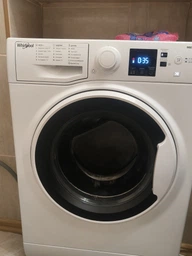 Стиральная машина Whirlpool WRBSS 6239 W UA, фронтальная, узкая, 6 кг, 1200, класс С/A/B, 42,5 см, 16 программ, дисплей, инвертор, белый с черным люком фото от покупателей 4